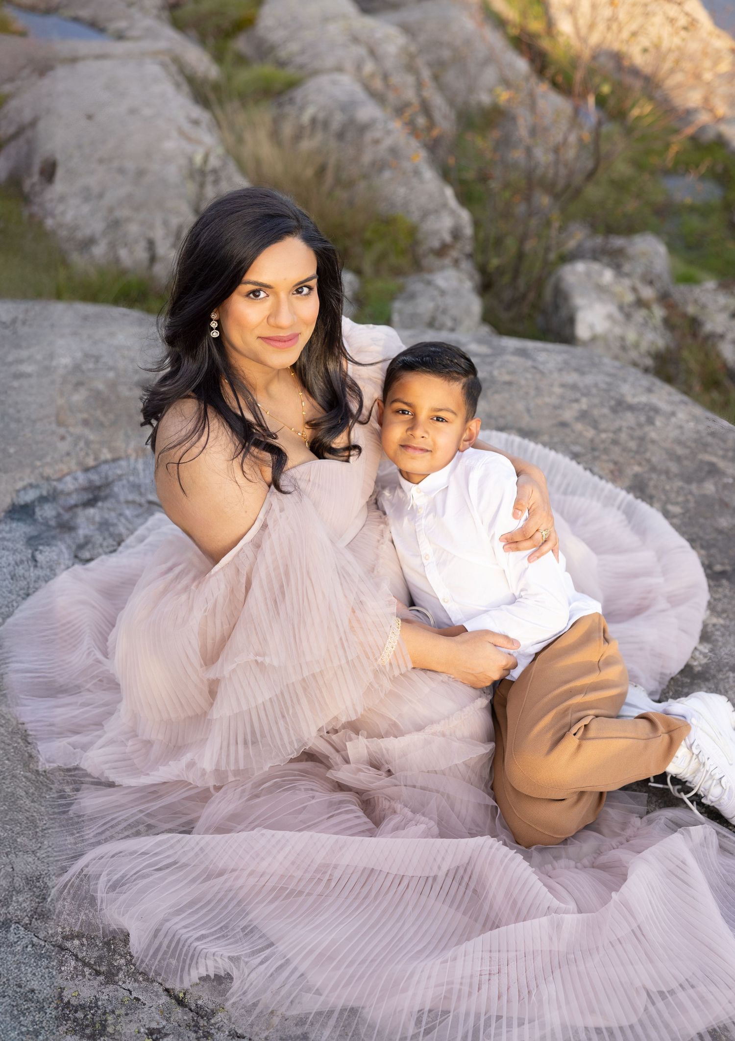 Mor och son porträttfotografering